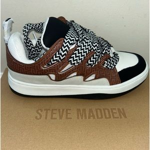 Steve Madden Sneakers